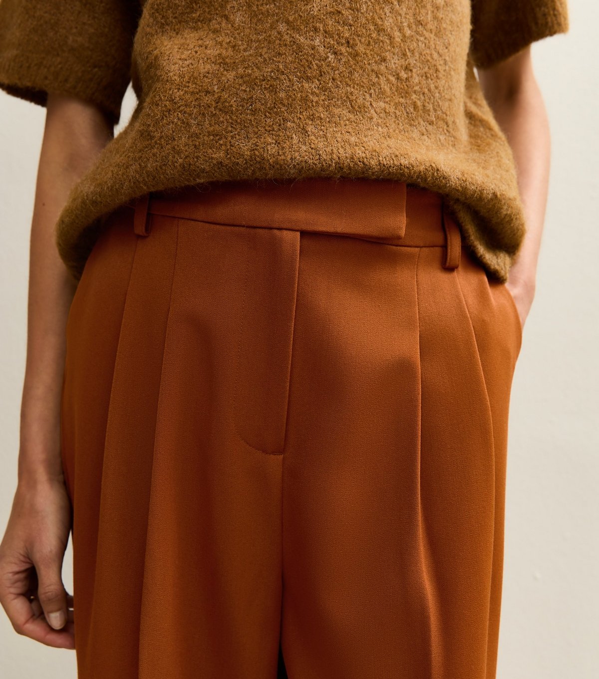 New Look Women's Rust Pleated Front Wide Leg Trousers New Look - 3