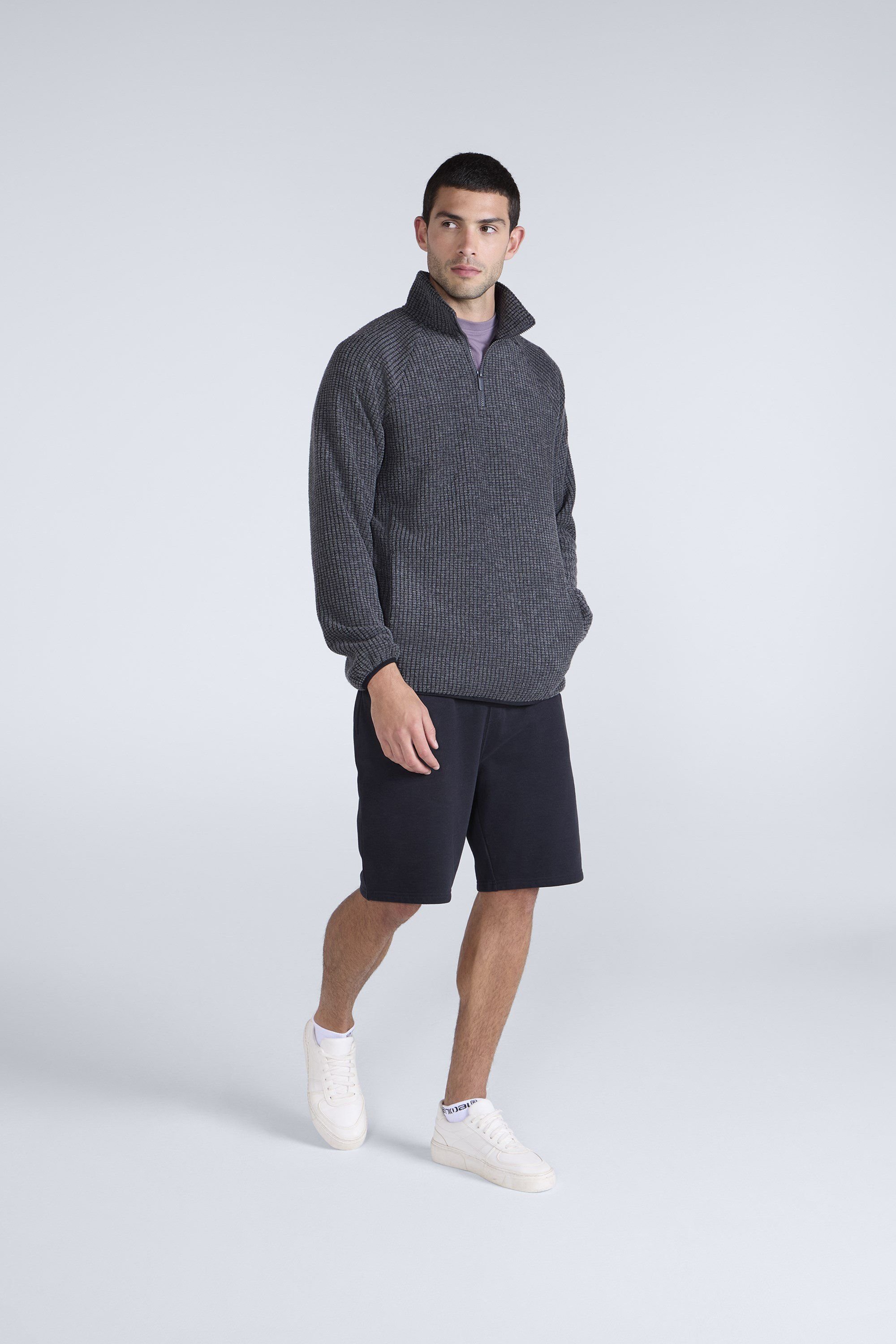 Animal Animal Men's Waffle Textured Warm Comfortable Casual Half Zip Outdoor Fleece Jumper in Charcoal - 3