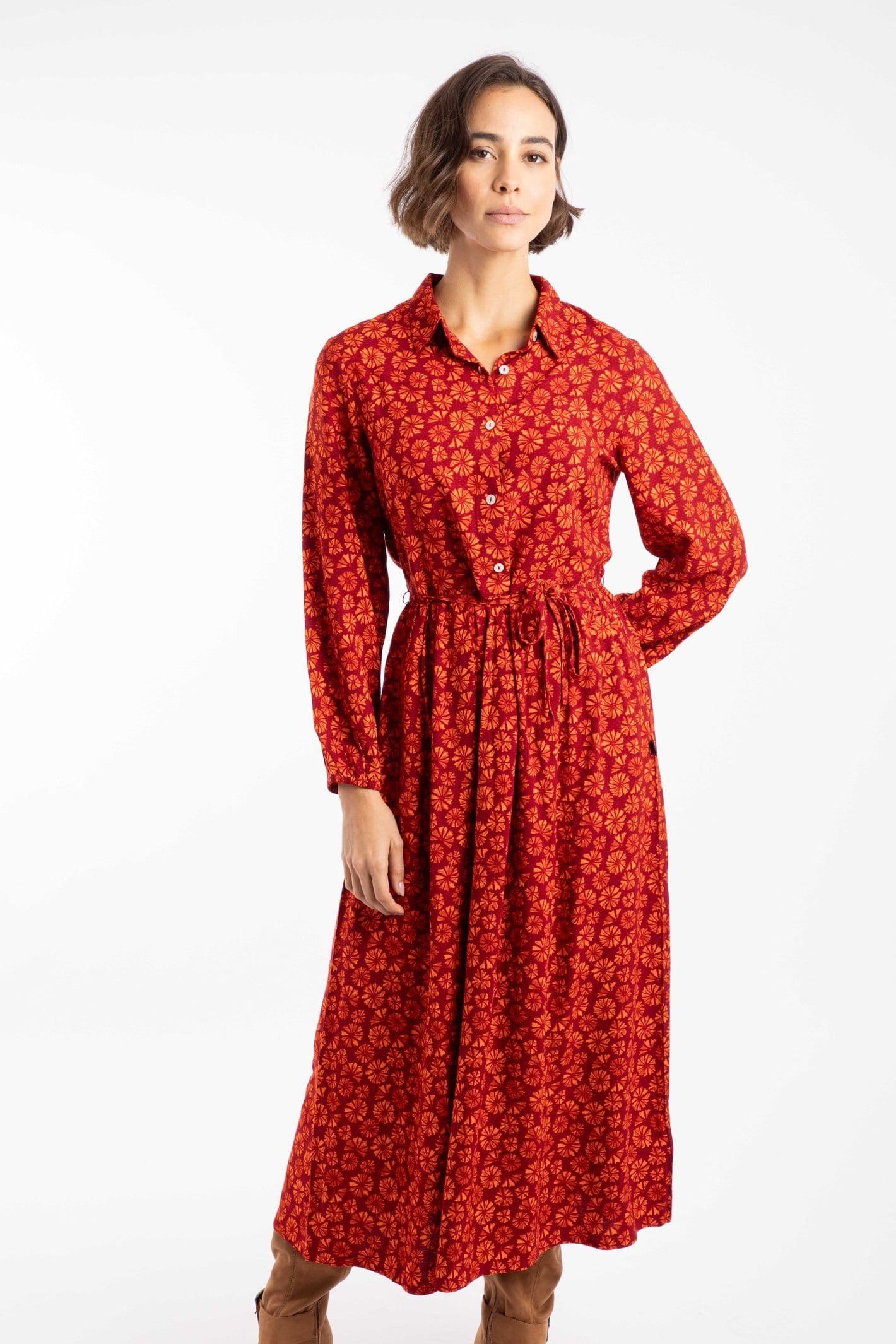Weird Fish Weird Fish Women's Steffan Printed Maxi Shirt Dress in Red - 4