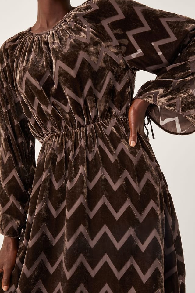 Monsoon Monsoon Women's Keisha Geometric Velvet Midi Dress Brown in Chocolate - 3