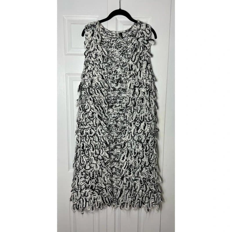 Topshop Topshop White Black Thick Chunky Loopy Knit Long Vest Gilet Size Large Acrylic .