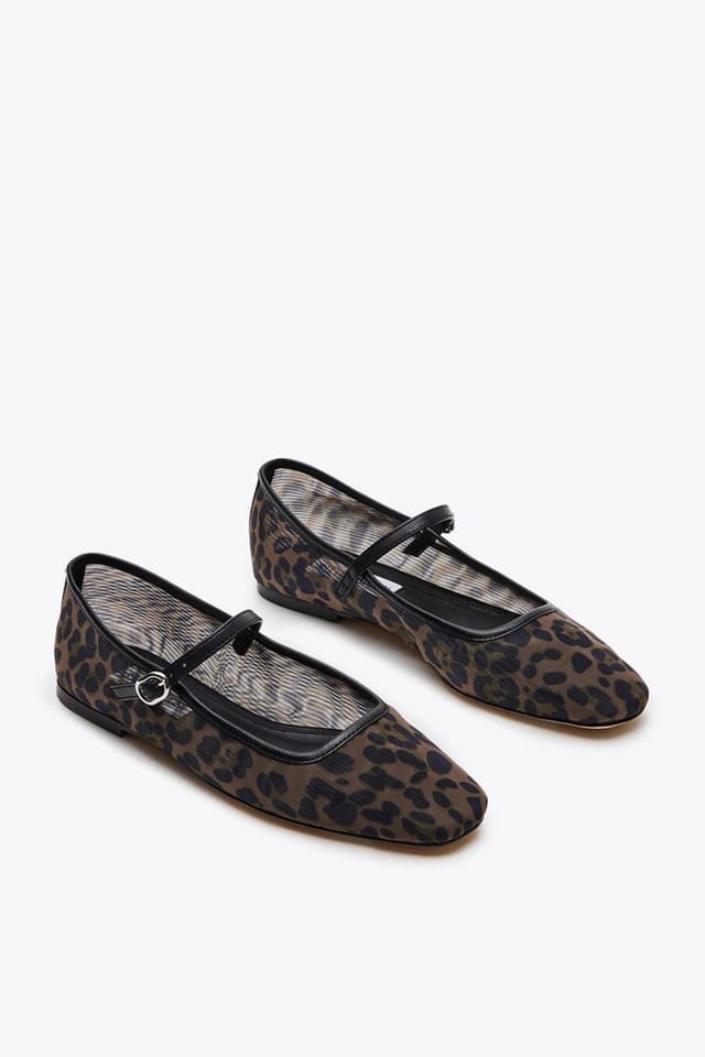 Steve Madden STEVE MADDEN Women's 'Maple Ballet Flat Black' Flats in Brown - 2
