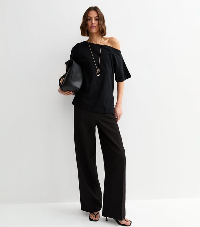 New Look Women's Black Cotton Off The Shoulder T-Shirt New Look - 3