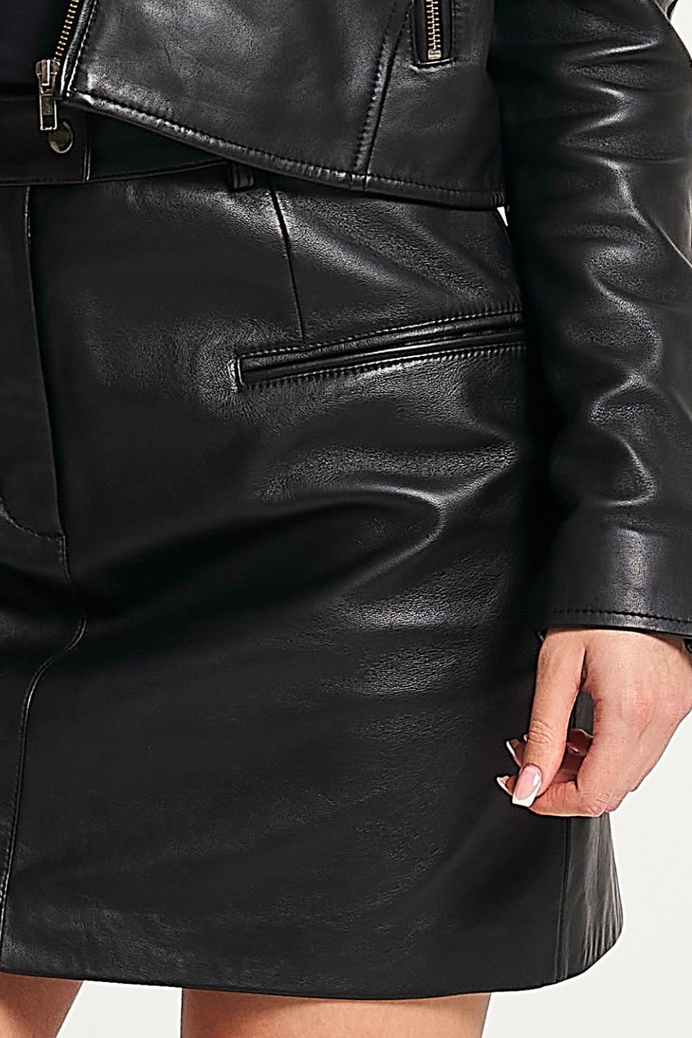 Barneys Originals Barneys Originals Women's Real Leather Skirt in Black - 2