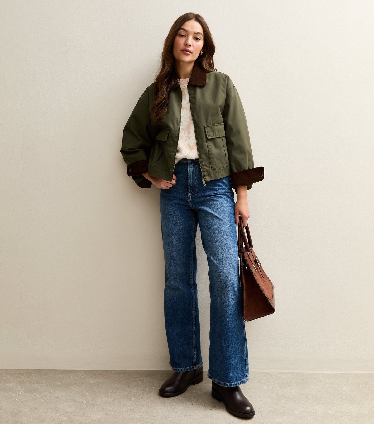 New Look Women's Khaki Contrast Collar Cropped Barn Jacket New Look - 2