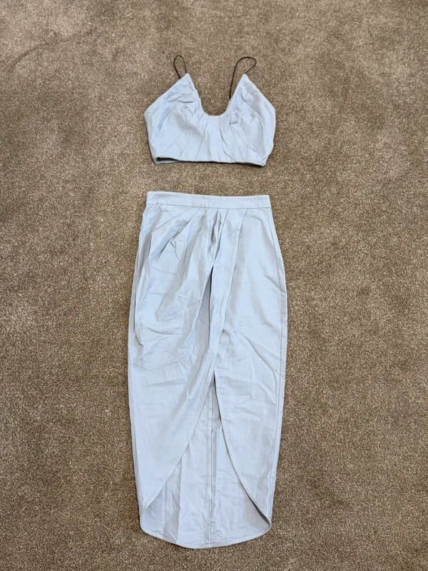 ASOS ASOS Design Grey Co-Ord Set Crop Top & Midi Skirt UK 8 / EU 36 Elegant Set