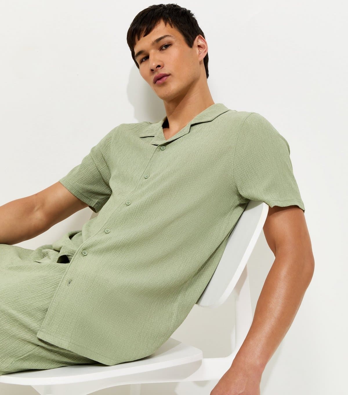 New Look Men's Light Green Short Sleeve Regular Crinkle Shirt New Look