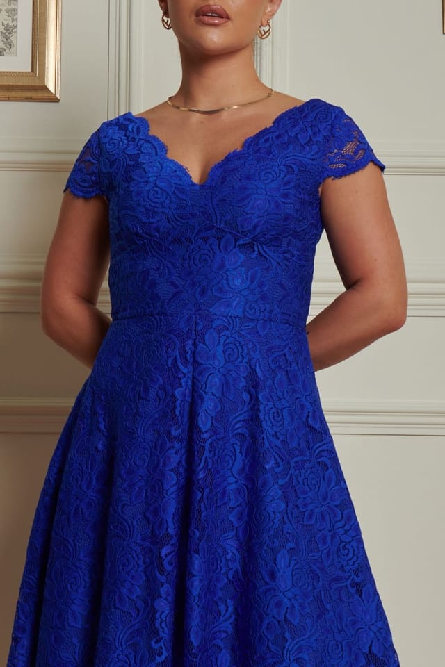 Jolie Moi Jolie Moi Women's Cap Sleeve 50s Lace Dress in Bright Blue - 3