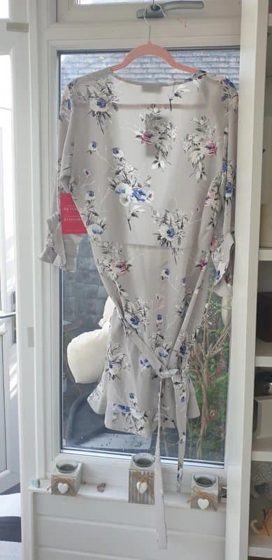 GIRLS ON FILM Shirt dress wrap dress never worn tags