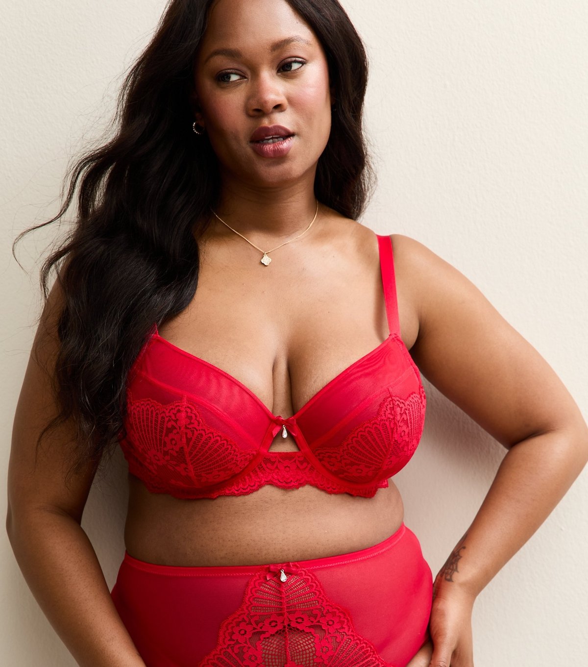 New Look Women's Plus Size Red Floral Lace Non Padded Bra Curves New Look - 4