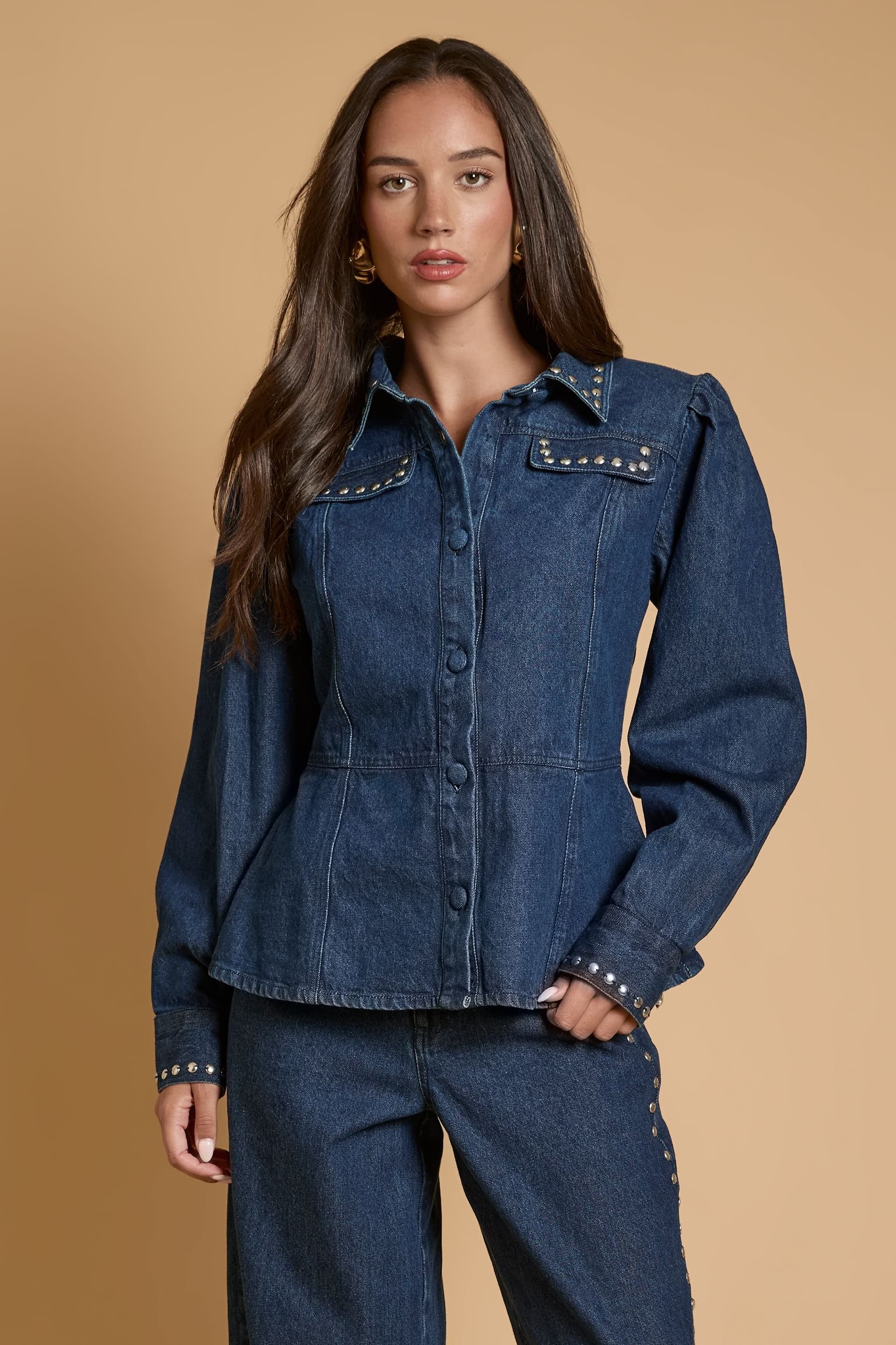 Oasis Oasis Women's Stud Collar Denim Jacket in Indigo
