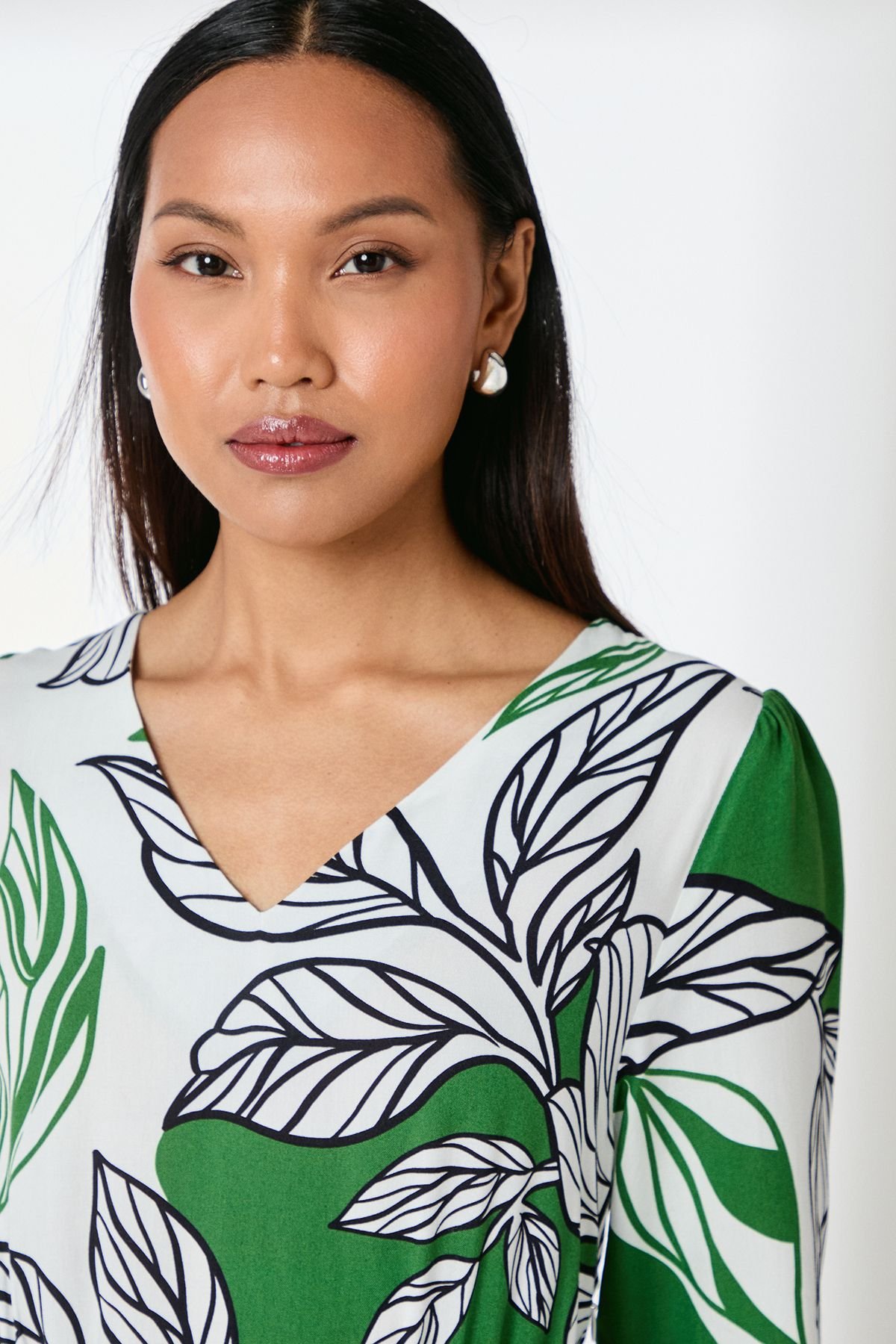 Principles Principles Women's Green Floral Print V Neck Midi Dress - 4