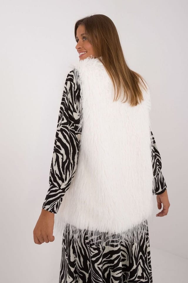 Love Lace Love Lace Women's Faux Fur Casual Vest with Hook Closure Style 199768 in White - 3