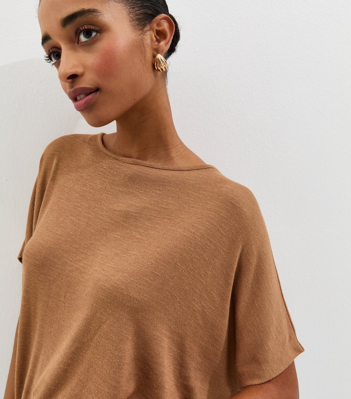 New Look Women's Camel Soft Touch Slub Batwing T-Shirt New Look - 2