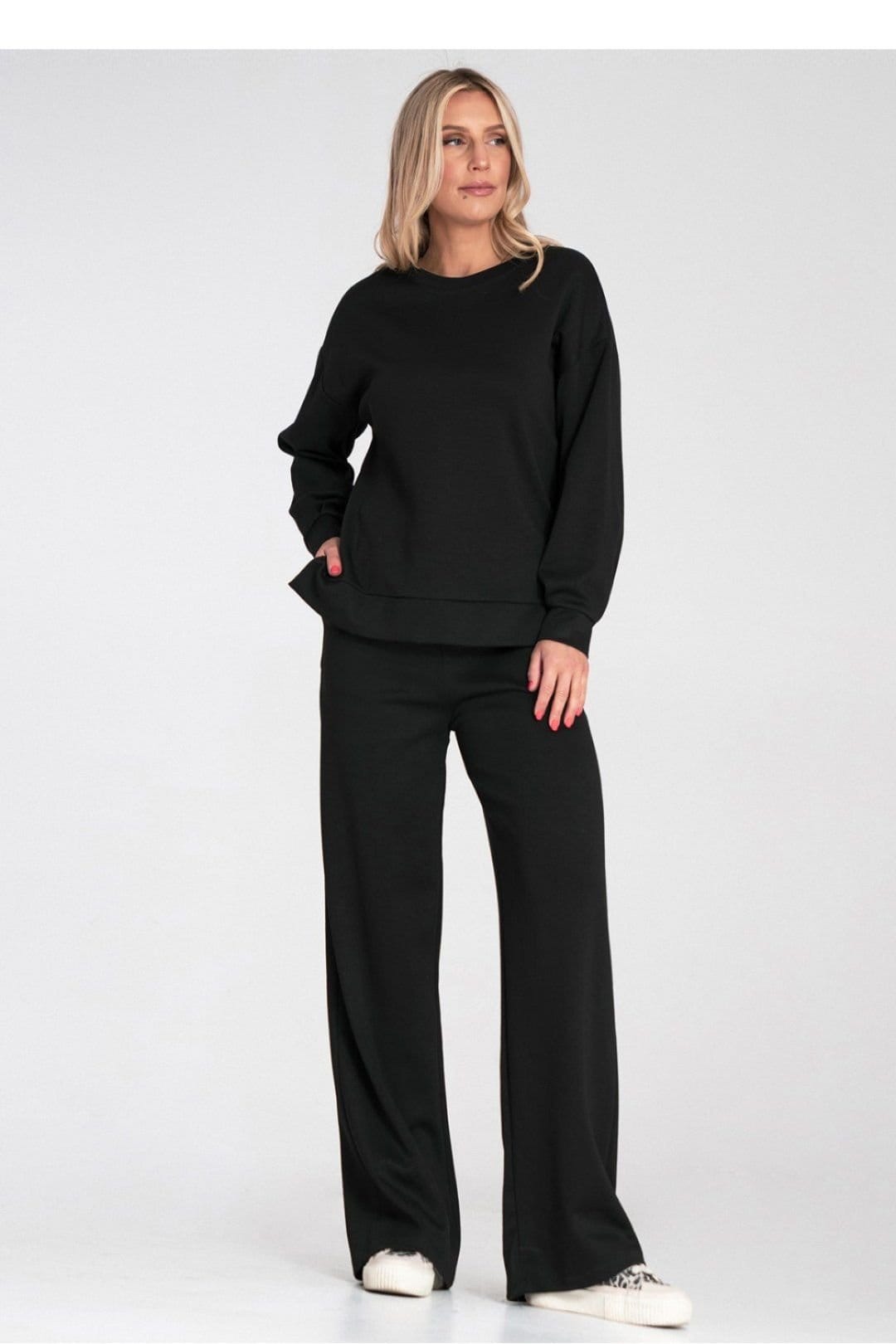 Love Lace Love Lace Women's Soft Fit Round Neck Side Cut Sweatshirt in Black - 4
