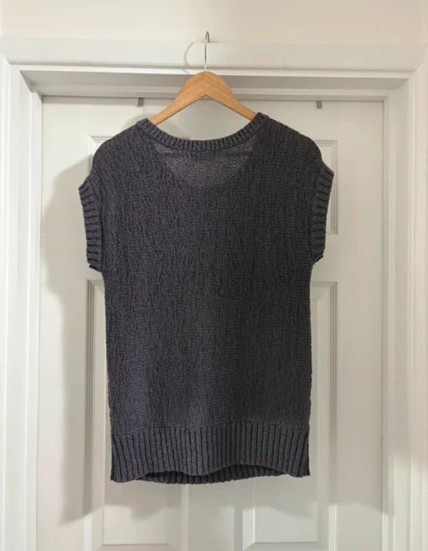 Per Una Women's Vintage Per Una Rock Chick Purple Textured Knitted Sweater Vest Top Waistcoat size M 12-14
