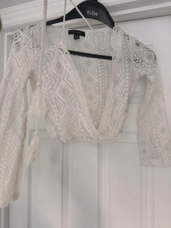 New Look White top