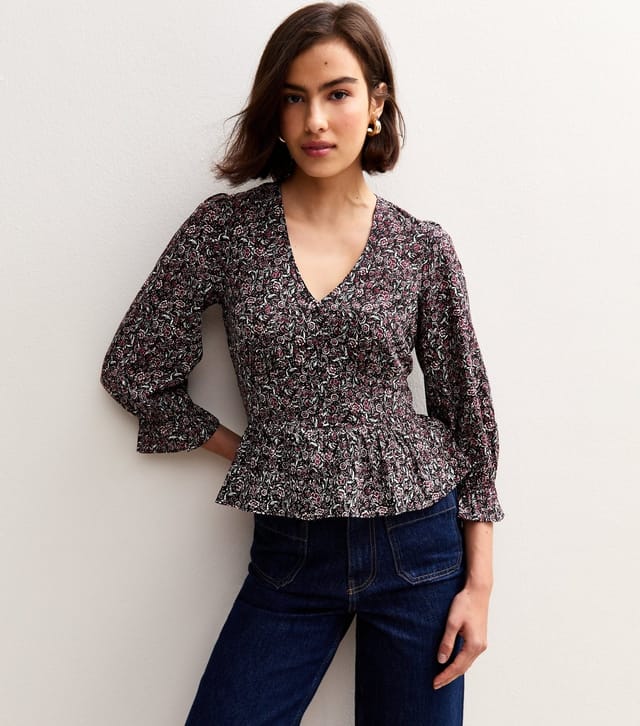 New Look Women's Black Floral Print V-Neck Blouse New Look - 2