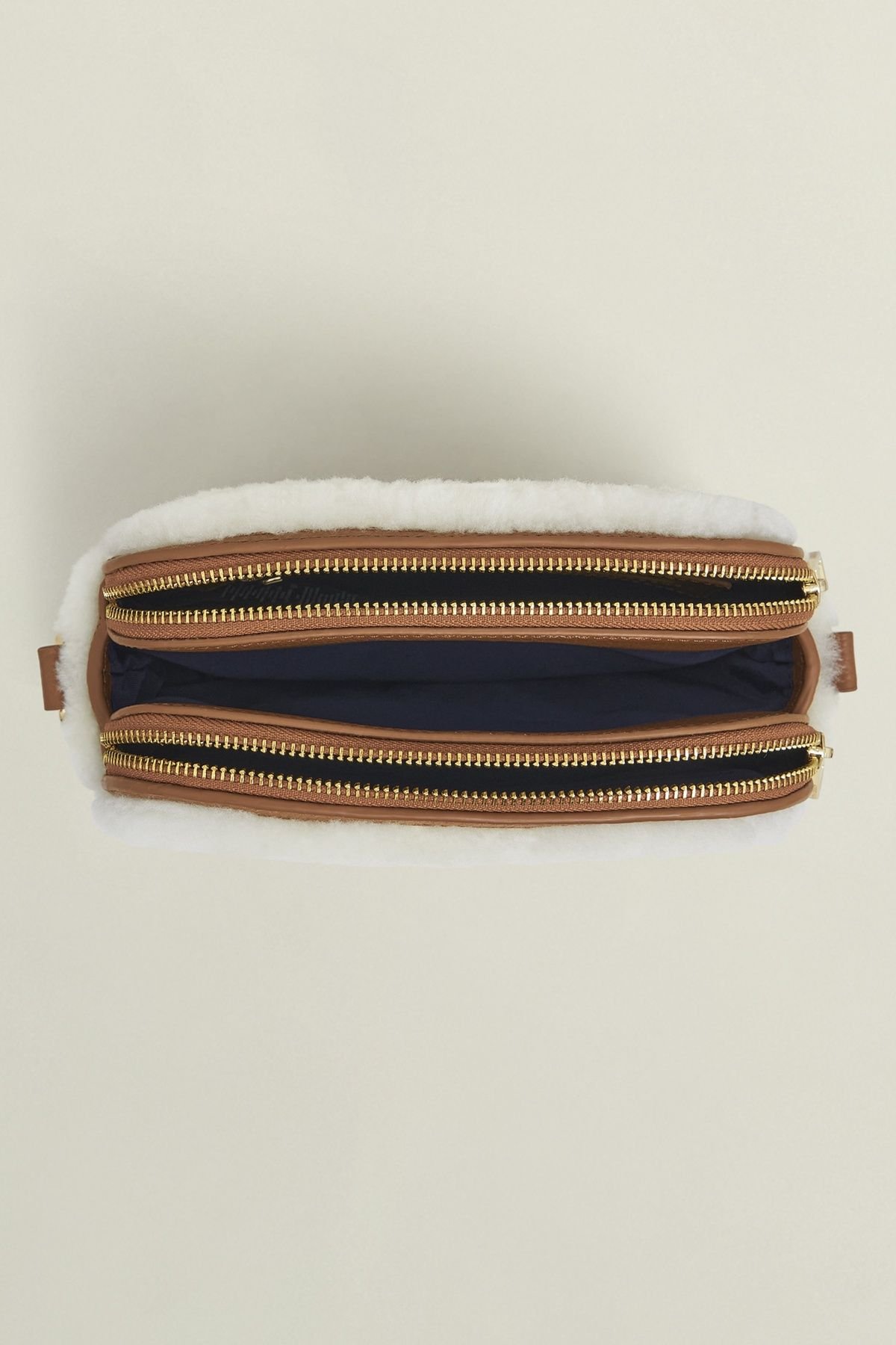 Hobbs London Hobbs London Women's Carlton Shearling Bag in Warm White - 4