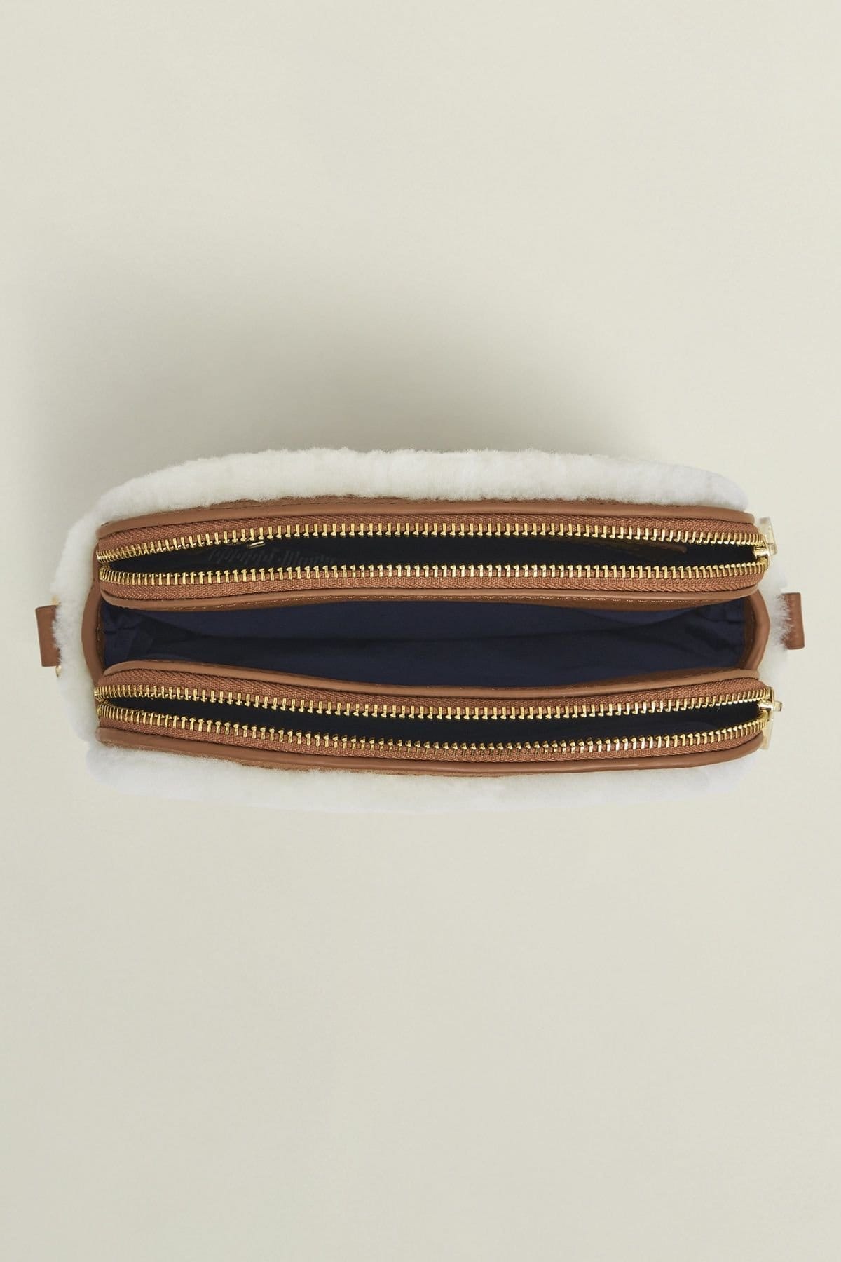 Hobbs London Hobbs London Women's Carlton Shearling Bag in Warm White - 4