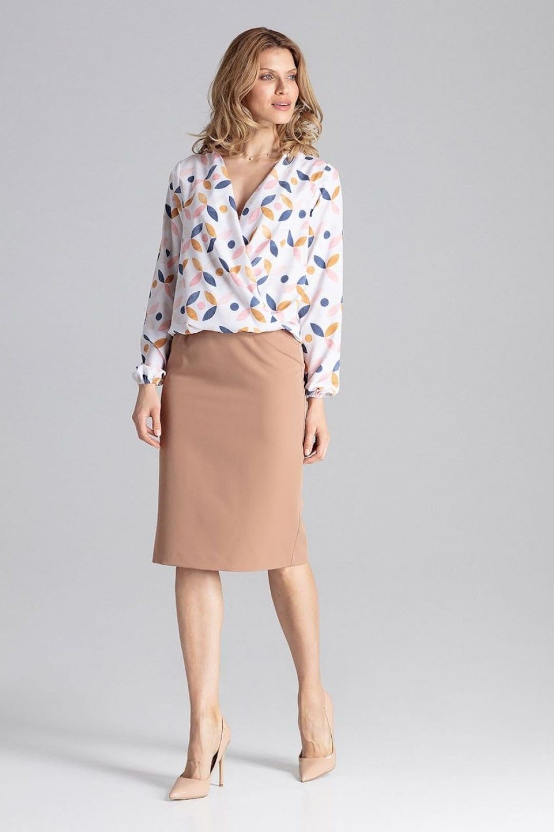 Love Lace Camel Knee-Length Pencil Skirt With Overlap Back