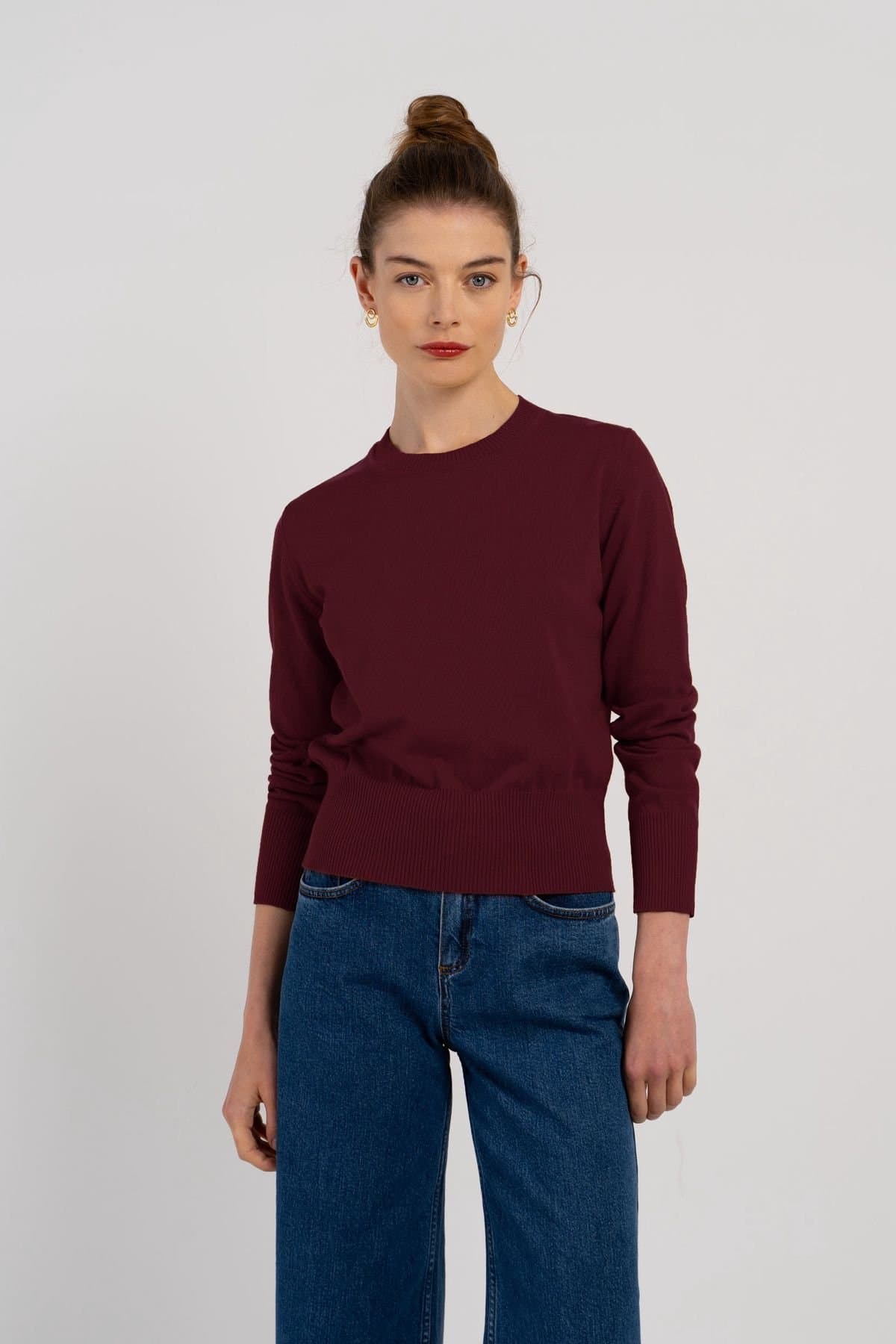 Kettlewell Kettlewell Women's Cora Cotton Sweater in Burgundy
