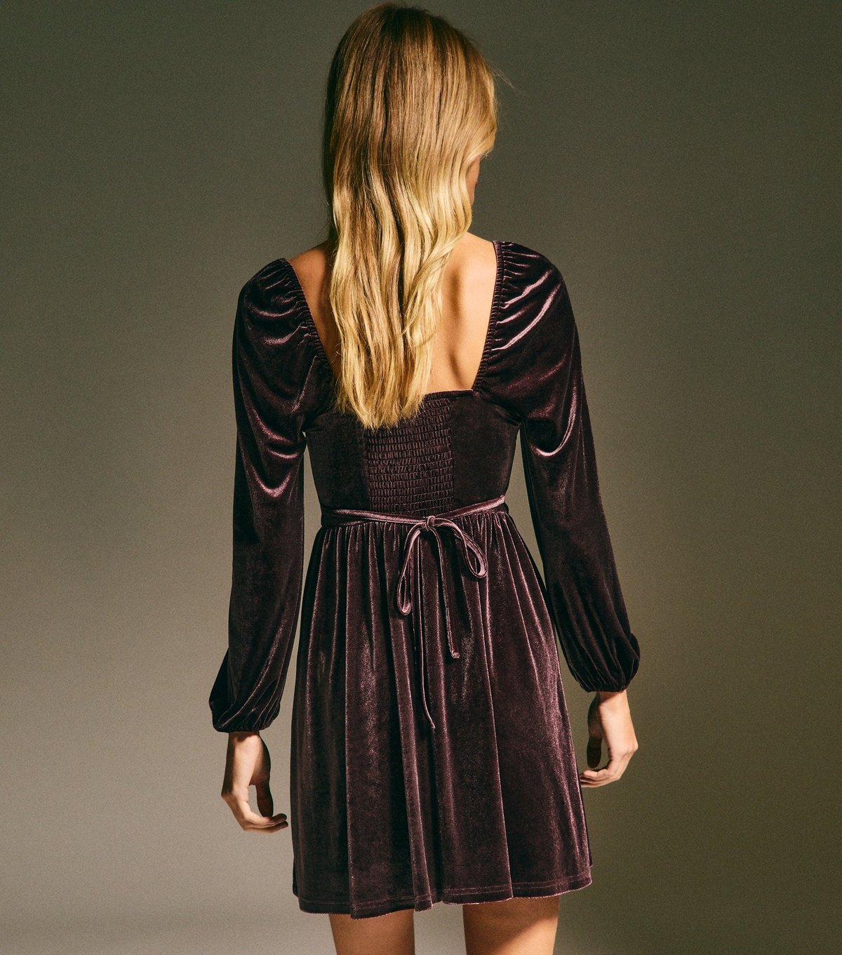 New Look Women's Brown Velvet Square Neck Mini Dress New Look - 4