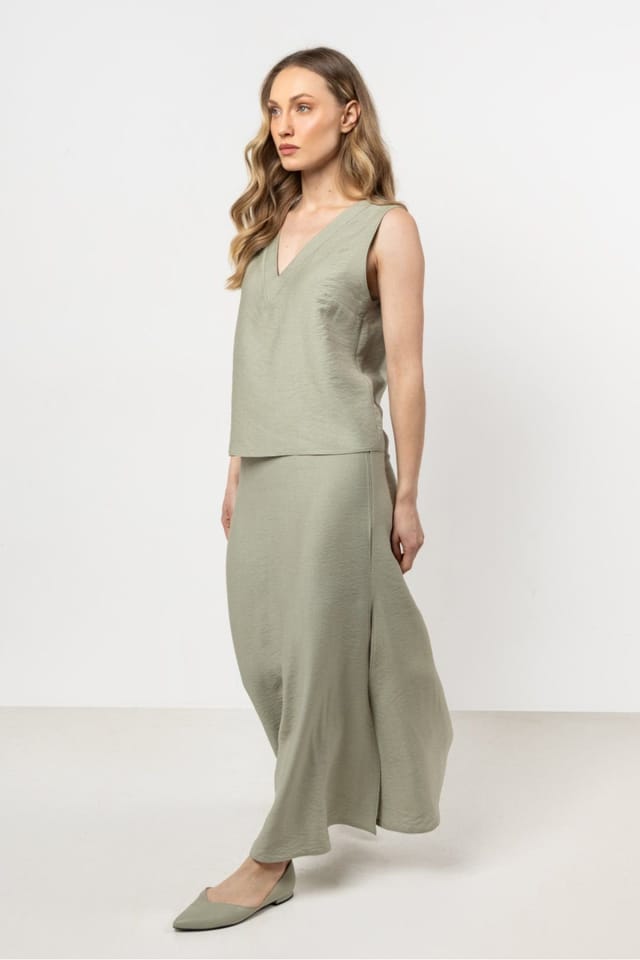 Love Lace Love Lace Women's Elegant V Neck Blouse with Wide Straps in Green - 2