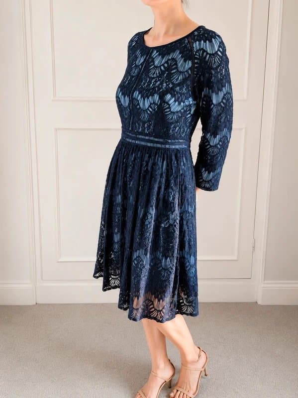 Liquorish Liquorish Navy Lace Midi Dress / Scalloped Hem / Fit and Flare / Size 10