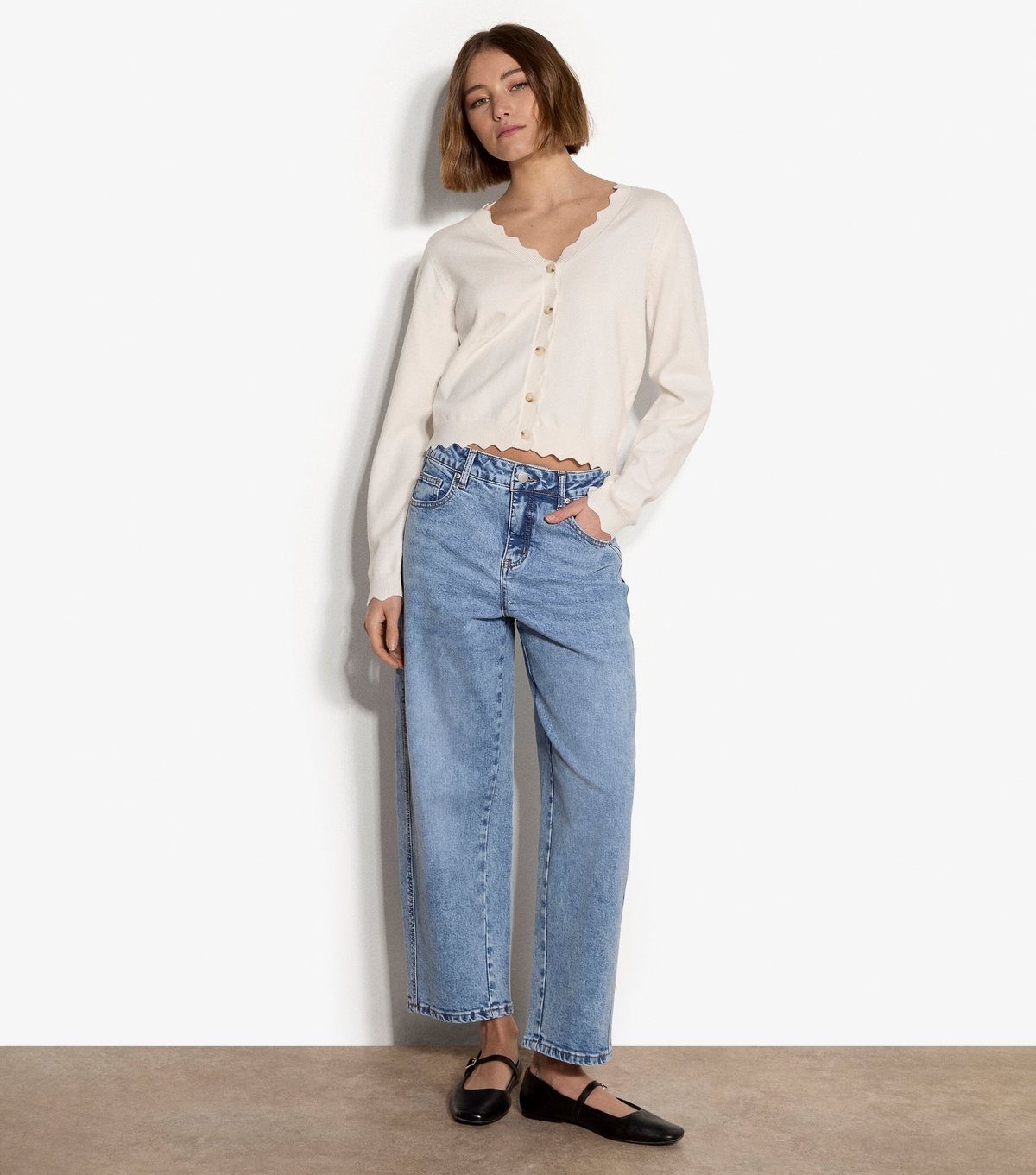 Apricot Women's Cream Scalloped Edge Cardigan Apricot New Look - 2