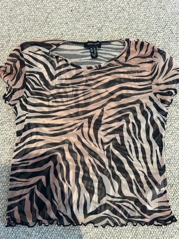 New Look Leopard print see through top