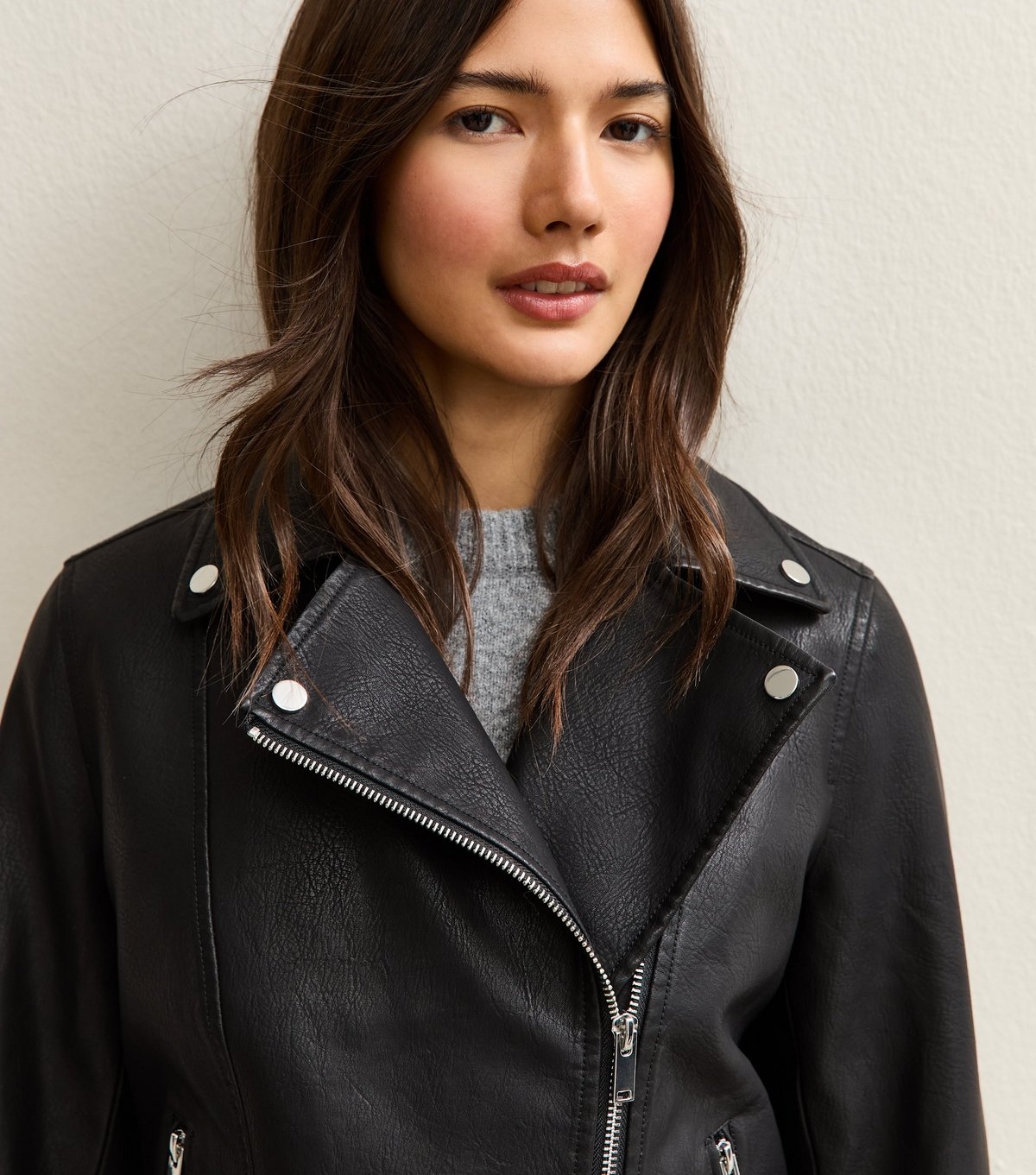 New Look Women's Black Faux Leather Biker Jacket New Look - 3