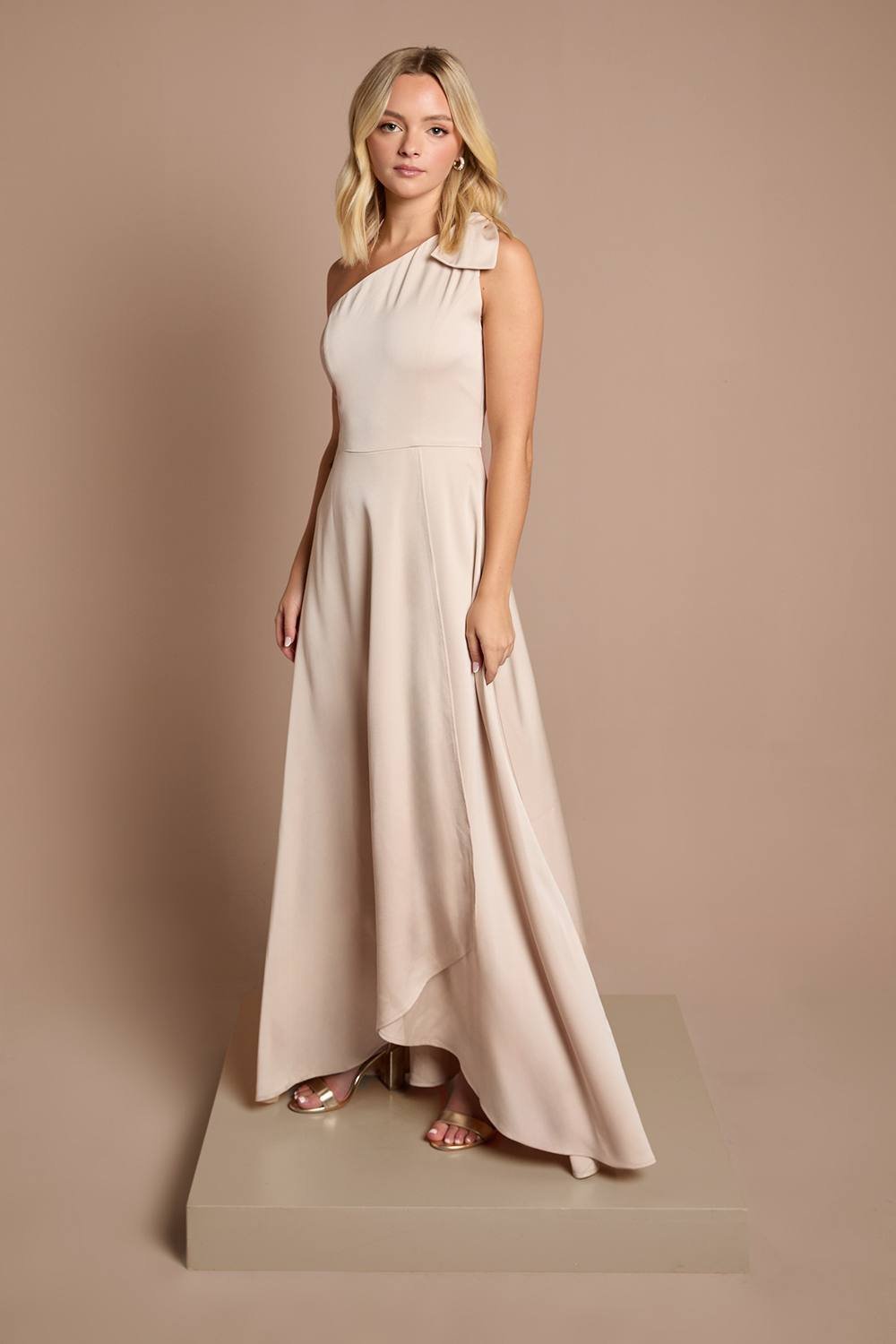 Coast Coast Women's Teen One Shoulder Bow Bridesmaid Dress in Champagne - 2