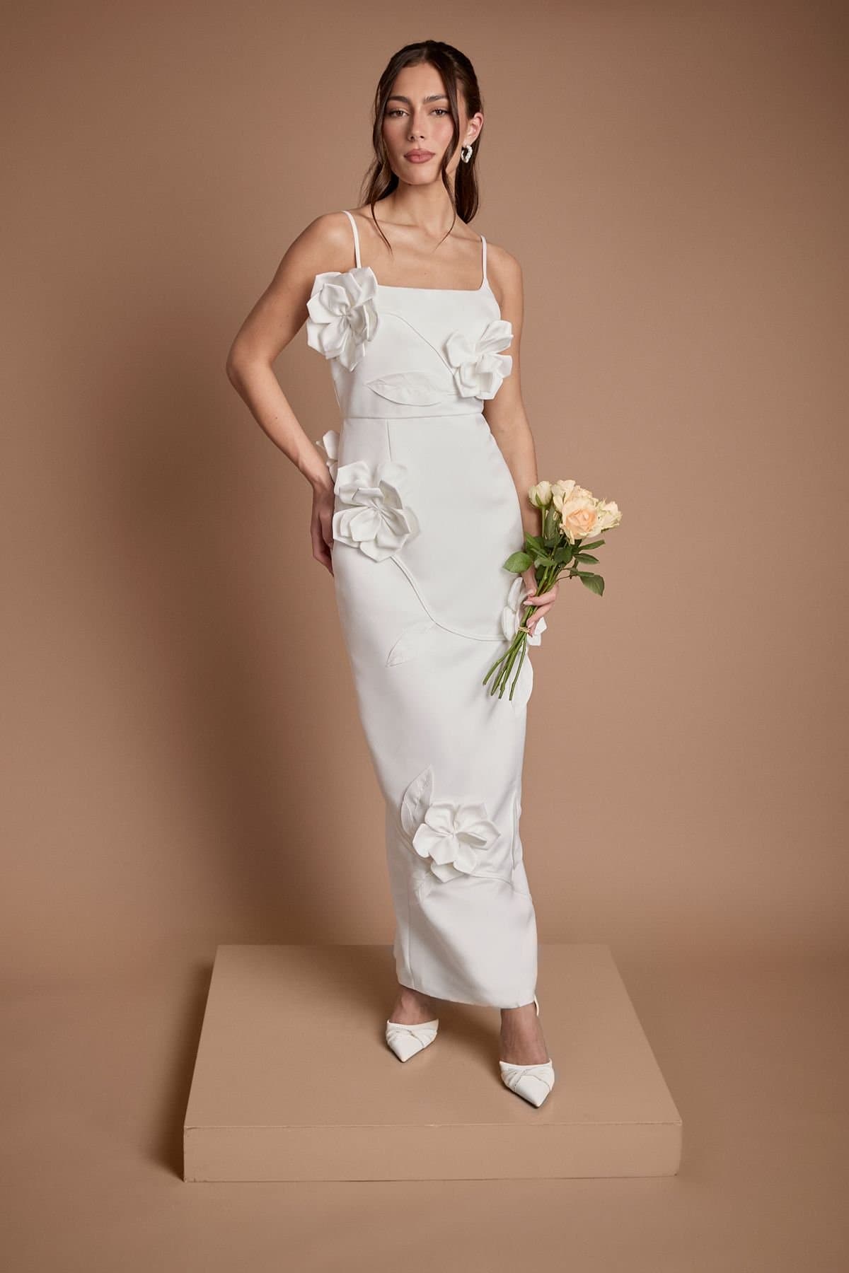 Coast Coast Women's Corsage Pencil Wedding Dress in Ivory