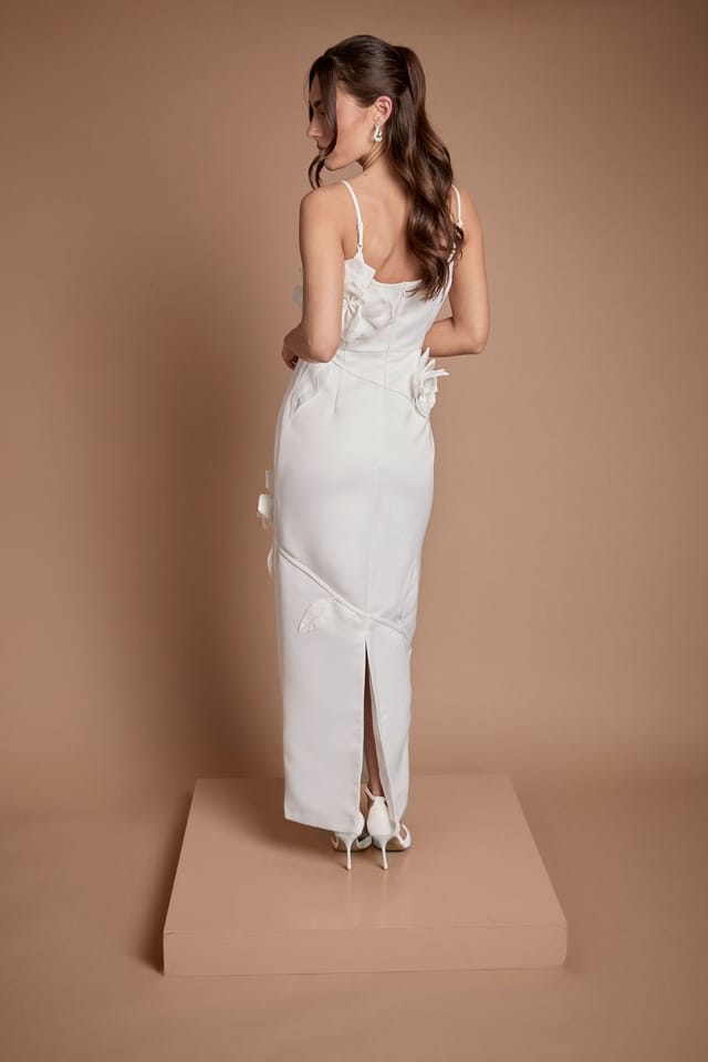 Coast Coast Women's Corsage Pencil Wedding Dress in Ivory - 3
