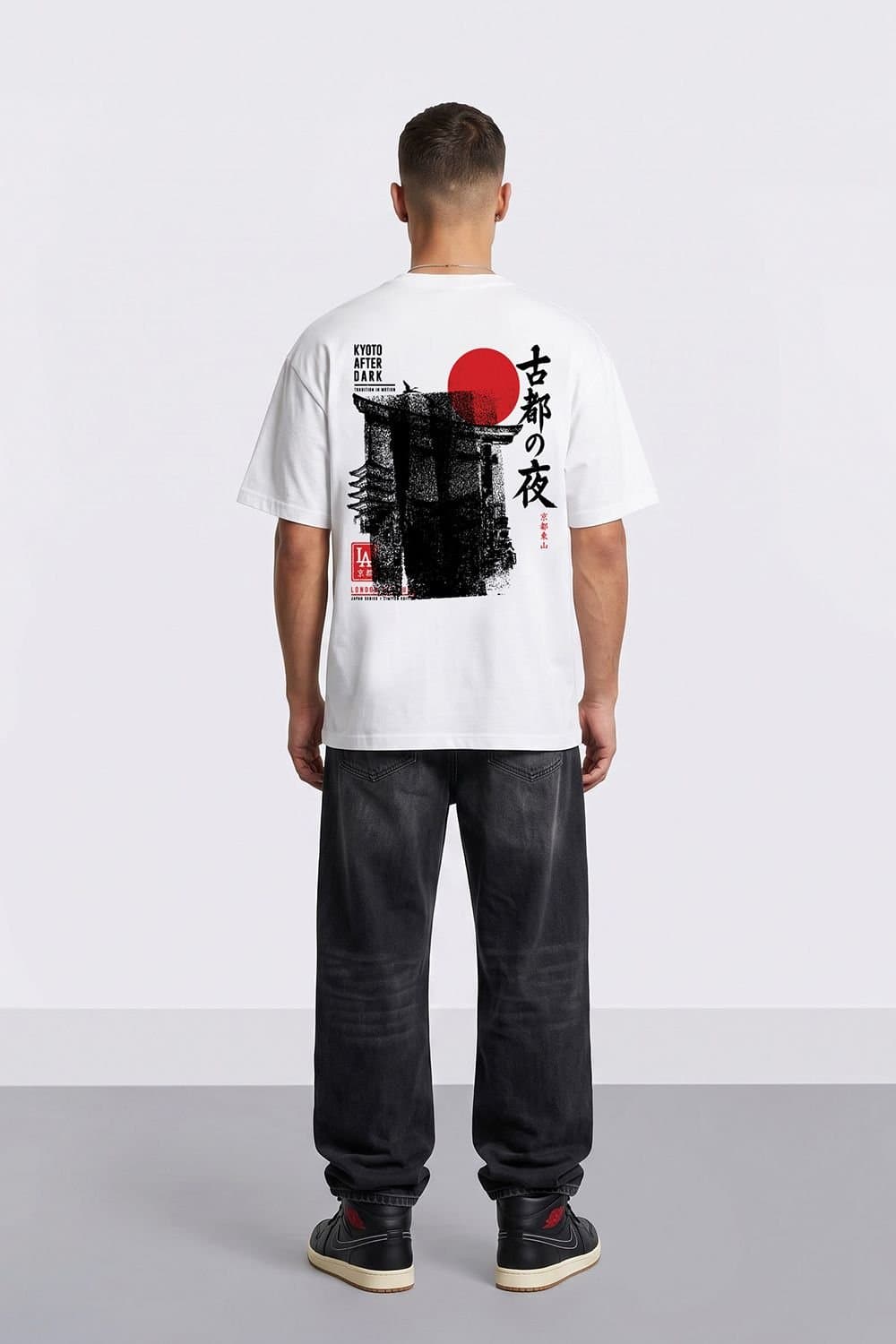 LONDON ATTITUDE LONDON ATTITUDE Men's Kyoto After Dark Oversized Heavyweight Japanese Graphic T-Shirt in White