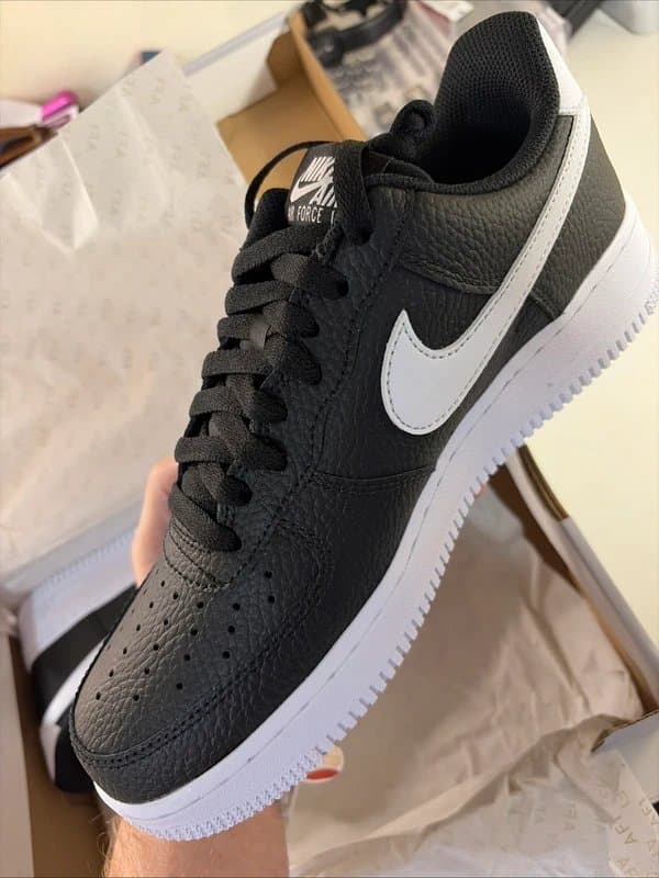 Nike Air Nike Air Force 1 '07 - Brand New In Full Box - Black/White - UK 6.5 (US 7.5)
