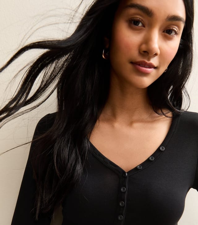 New Look Women's Black Long Sleeve Henley Top New Look - 2