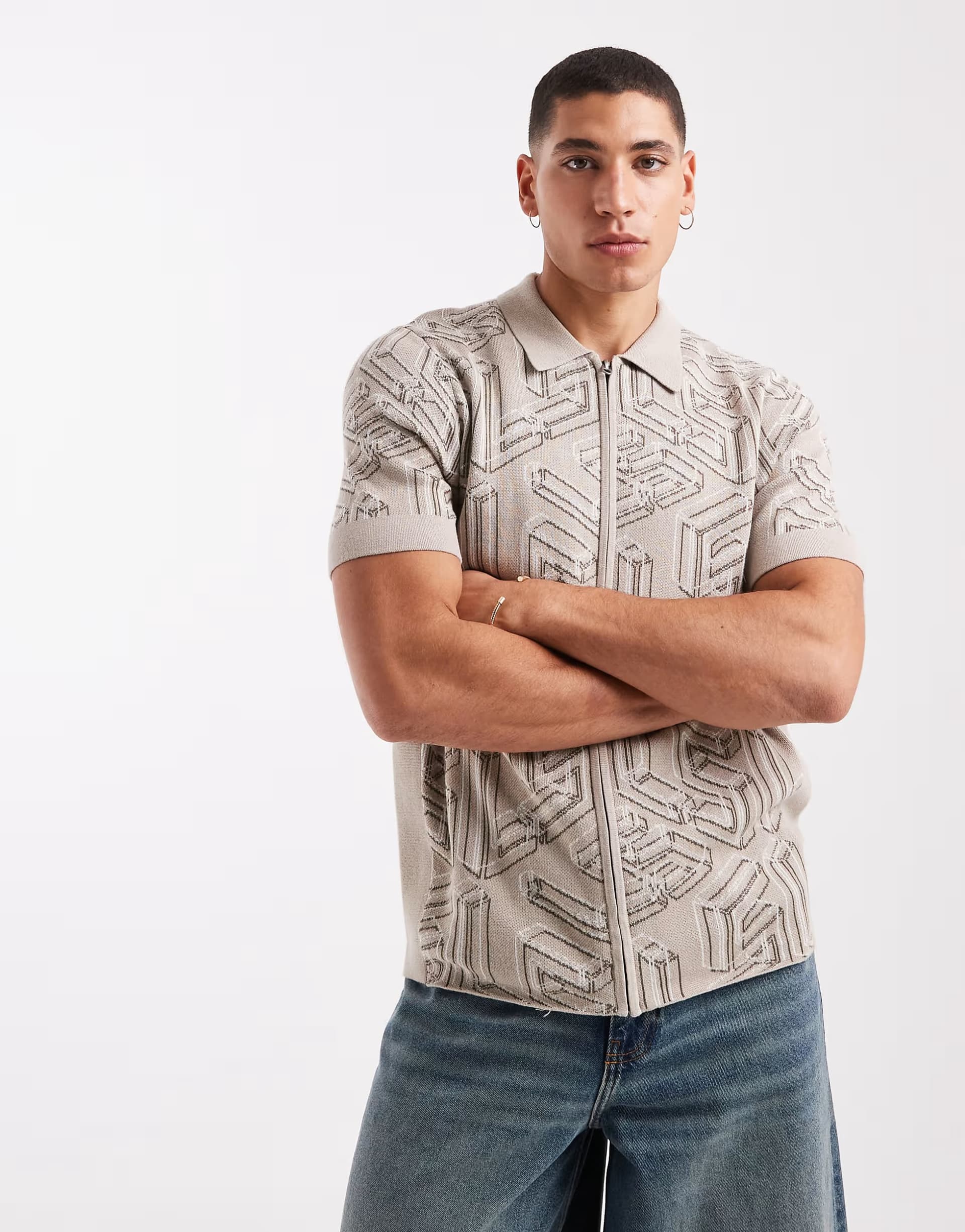 ASOS Lyle & Scott Mid knits emblem double knit zip through in x815 oyster/ natural