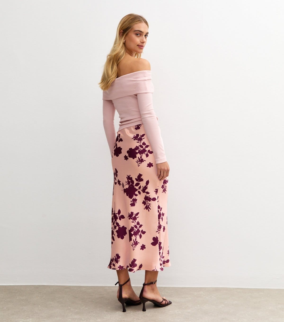 New Look Women's Pink Floral Print Satin Midi Skirt New Look - 4