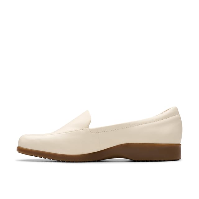 Clarks Clarks Women's Georgia Cream Leather Slip Ons in White - 2