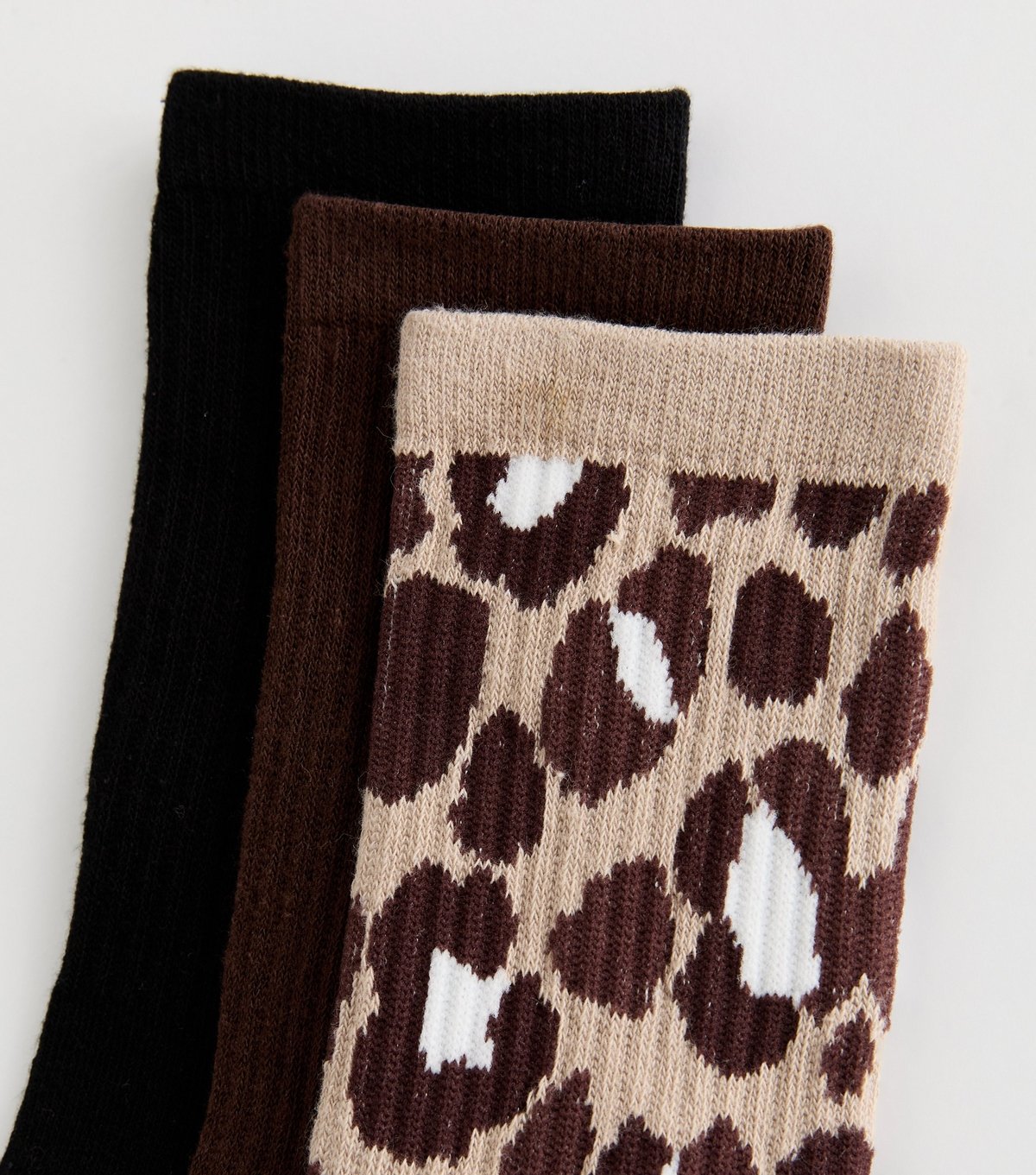 New Look Pack of 3 Leopard Print Tube Socks New Look - 2