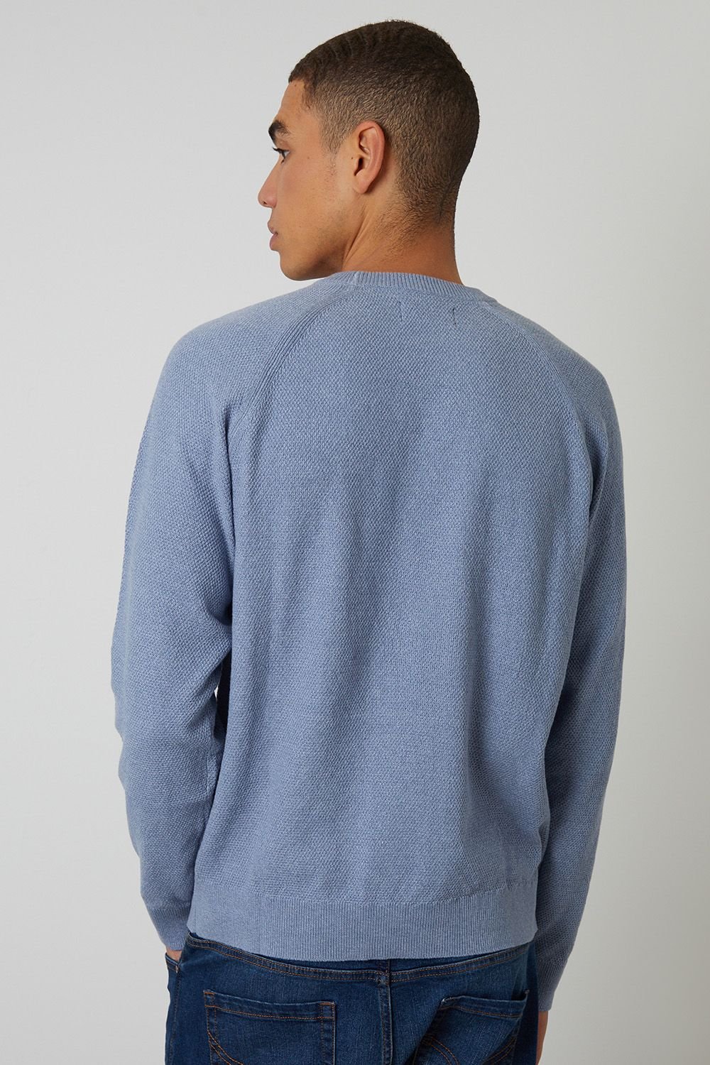 Threadbare Threadbare Men's Raglan Knitted Crew Neck Jumper in Blue - 2