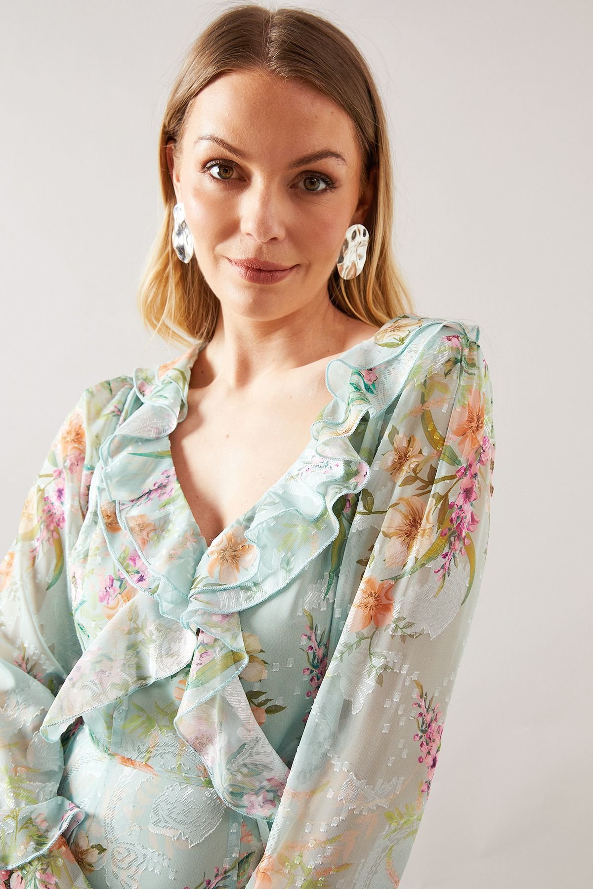 Wallis Wallis Women's Floral Ruffle Belted Midaxi Dress in Sage - 4