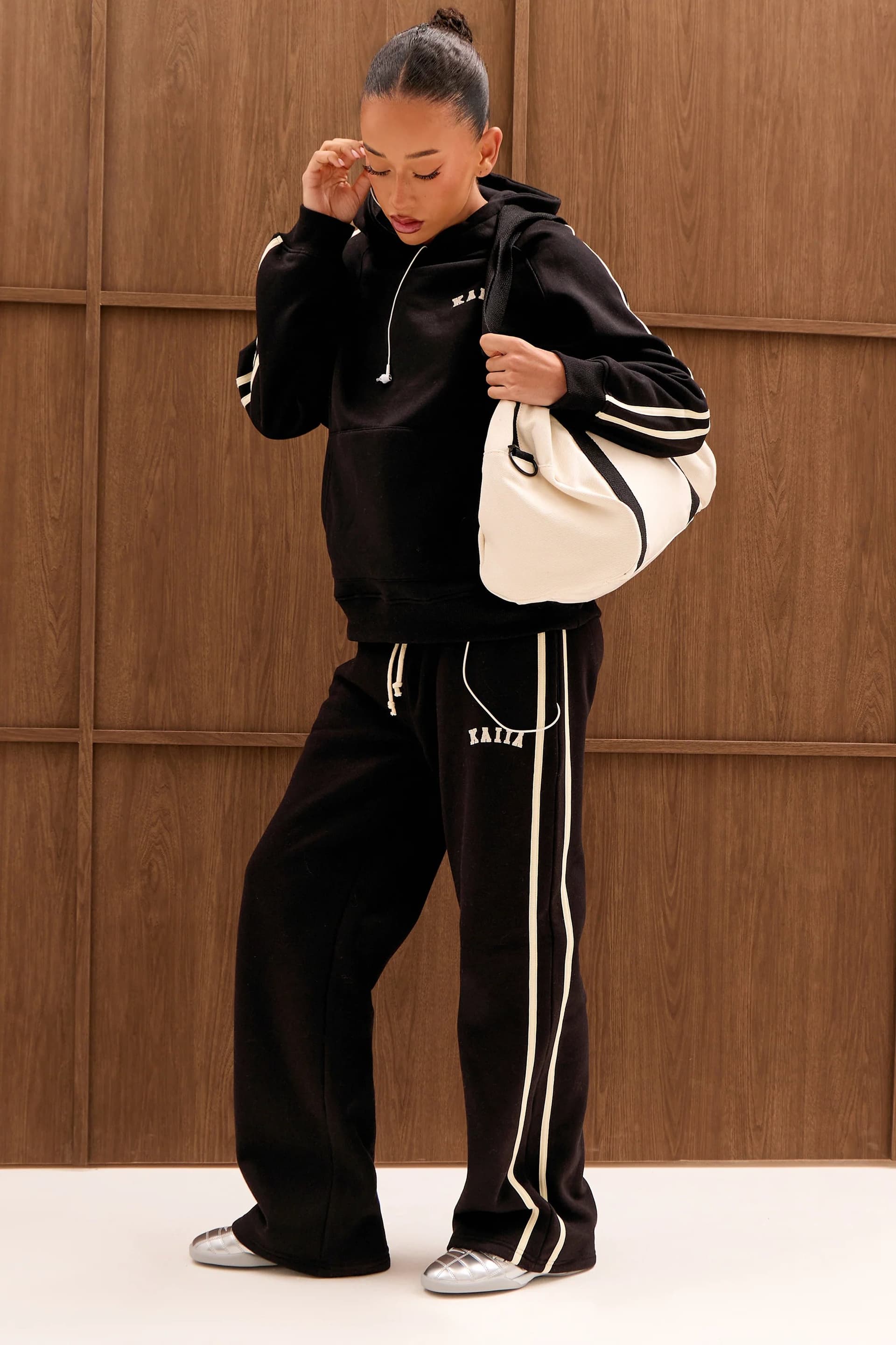 Kaiia Kaiia Sport Side Stripe Wide Leg Joggers Black & Cream