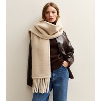 New Look Cream Borg Textured Scarf New Look - 1