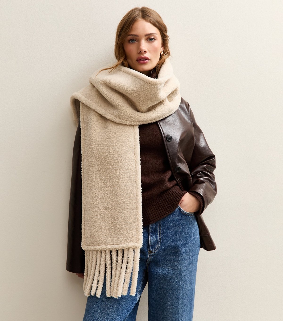 New Look Cream Borg Textured Scarf New Look - 2