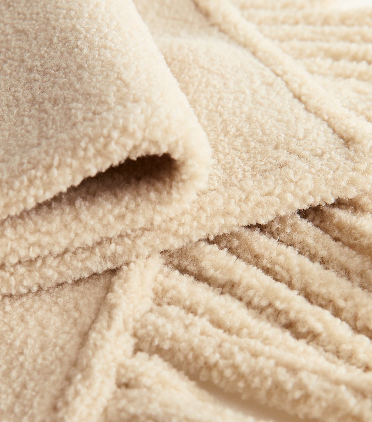 New Look Cream Borg Textured Scarf New Look - 3