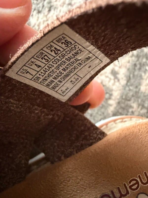 Skechers Skechers Bobs memory foam boho style sandals. Rich chestnut brown. Size 4