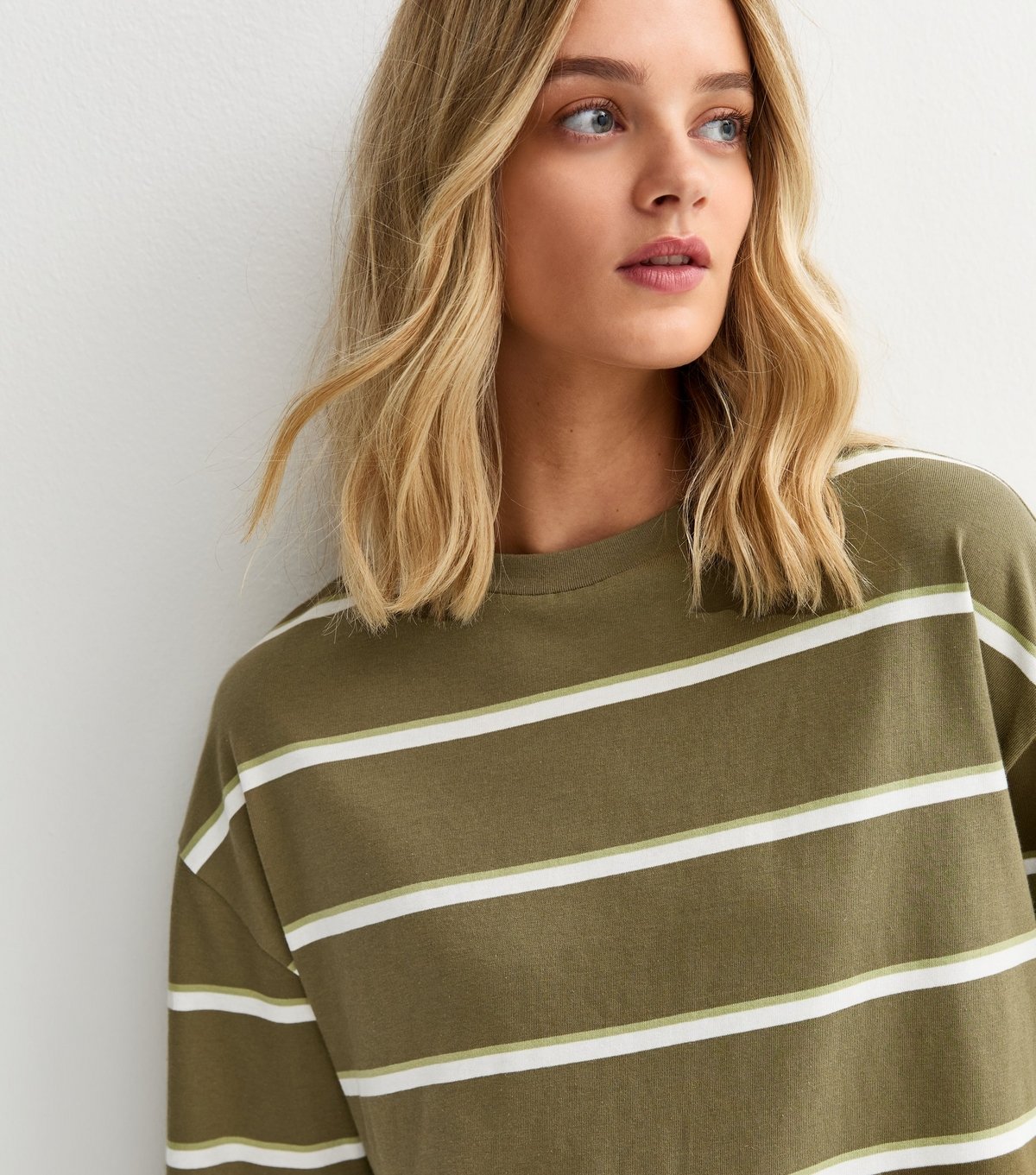 New Look Women's Green Striped Long Sleeve Top New Look - 2